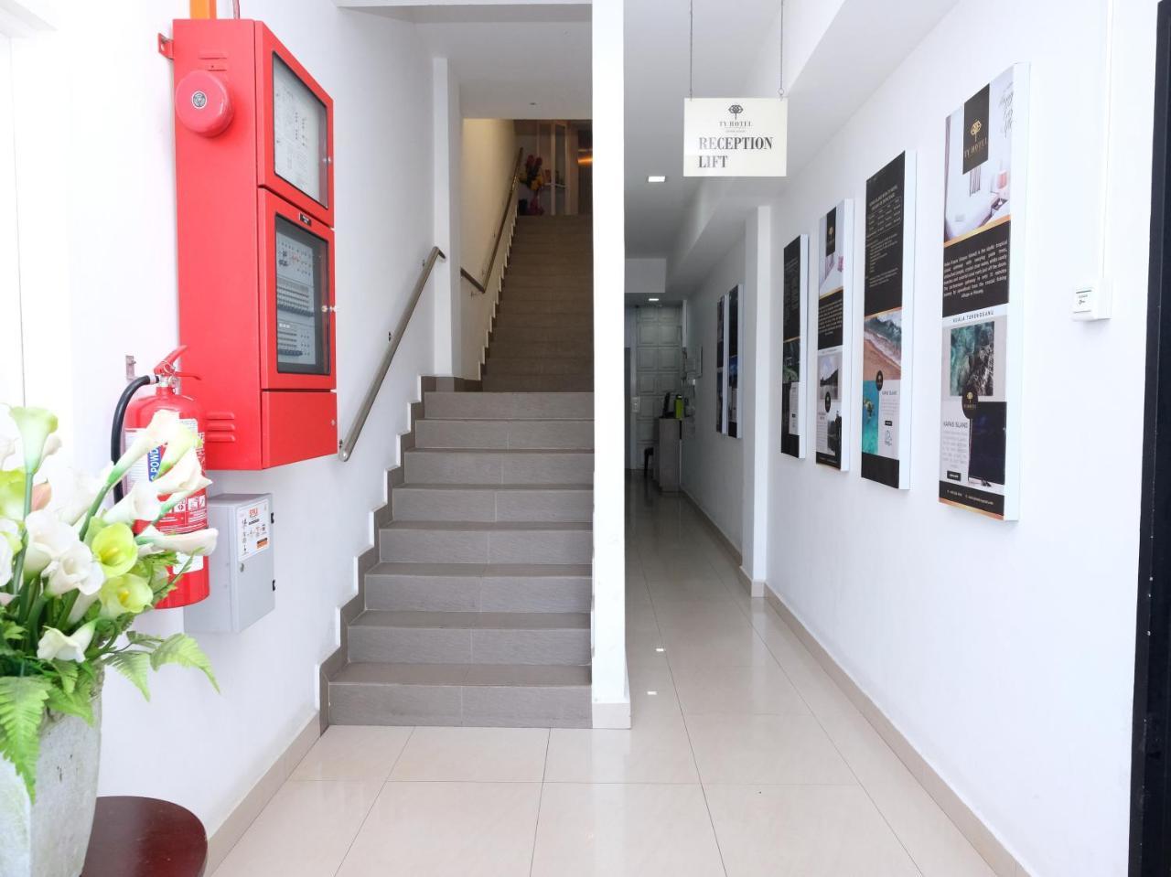 Ty Hotel Куала-Тренгану Экстерьер фото